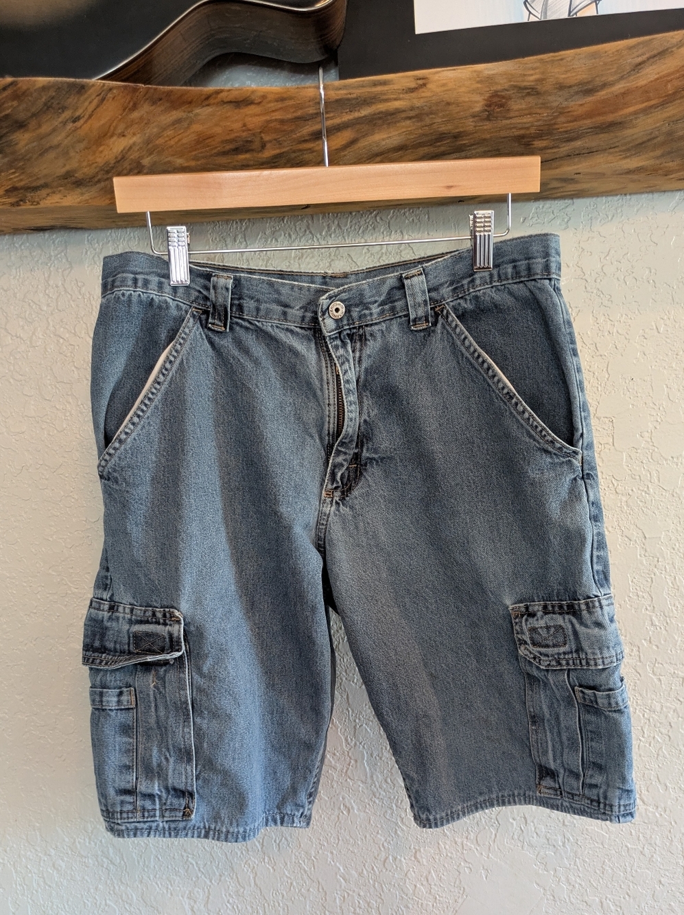 WRG Jean Co. Men’s Blue Denim Cargo Shorts